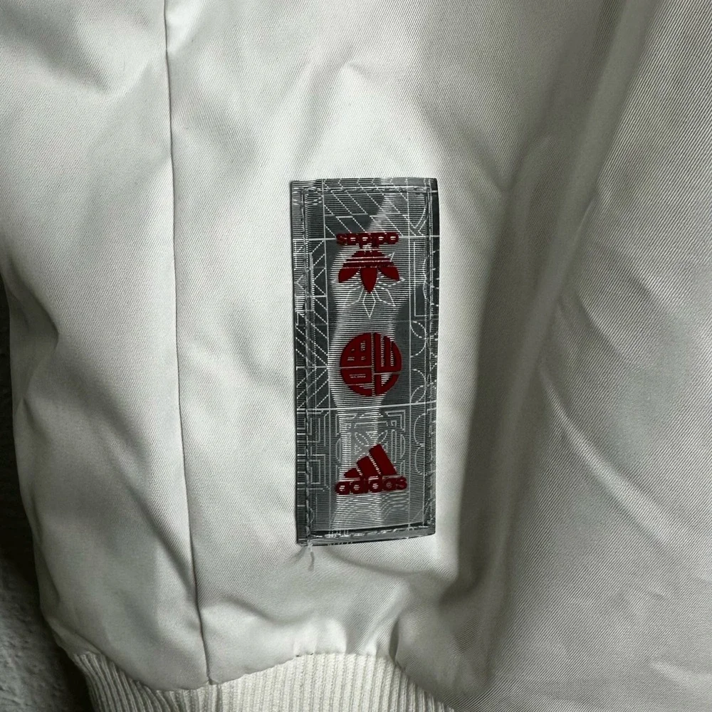 Real Madrid Club Adidas Men's White and Gold Bomber Jacket - Picture 7 of 9